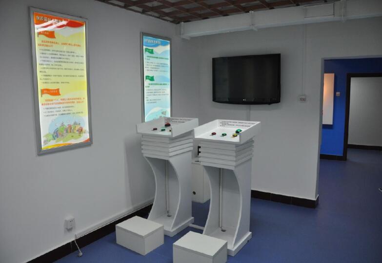 �������ս������ؽ�